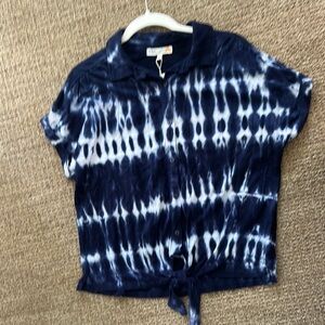 C&C California Navy and White Tie-Dye Short Sleeve Top